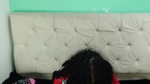 ariel online show from October 1, 1:22 am