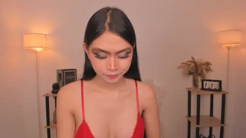 MIRA GREYSON online show from March 27, 4:29 pm