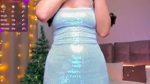 Ariella online show from January 1, 2:09 pm