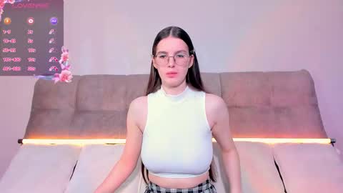 Ariella online show from September 15, 4:01 am