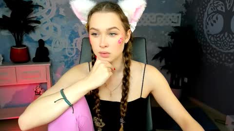 Snapshot of arielsykes chatting on September 9, 2:49 pm arielsykes online show from September 9, 2:49 pm