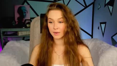 Snapshot of arielsykes chatting on October 7, 6:38 pm arielsykes online show from October 7, 6:38 pm