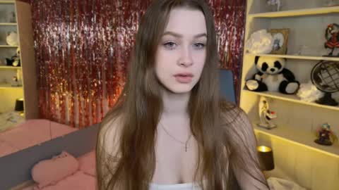 arielsykes online show from April 5, 7:44 pm