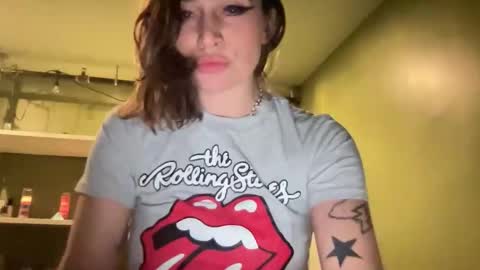 ariel  colin when hes here online show from January 19, 4:49 am