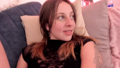 Ari  online show from December 7, 11:12 pm