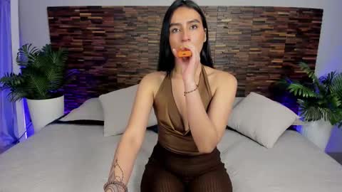 Snapshot of ariiaa_1 chatting on October 11, 2:44 am ARIANNA online show from October 11, 2:44 am