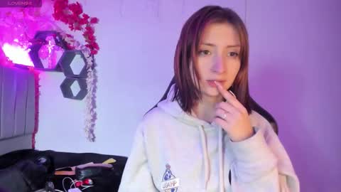 Ariel online show from March 2, 4:14 am