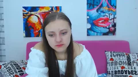 arinabelle online show from October 13, 2:11 am