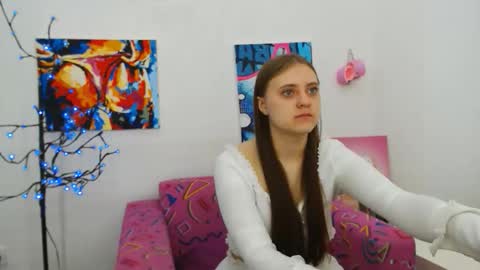 arinabelle online show from April 10, 12:49 am