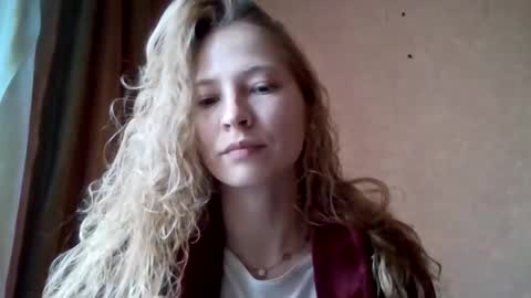 arionette online show from April 2, 11:08 am