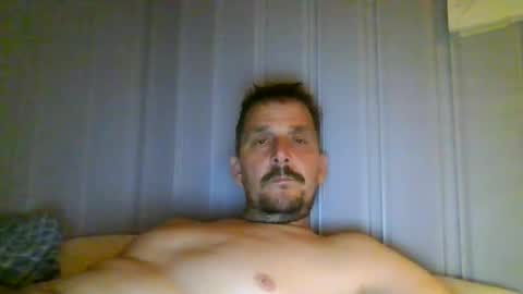 ariparikrigsmann online show from September 20, 9:05 pm