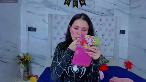 Snapshot of arisha_lee2 chatting on May 21, 10:50 pm arisha_lee2 online show from May 21, 10:50 pm