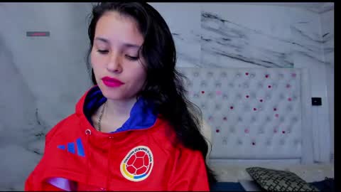 arisha_lee2 online show from June 27, 9:09 pm