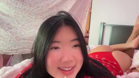 Snapshot of aristanbelle chatting on December 2, 5:46 am Aristan Belle online show from December 2, 5:46 am