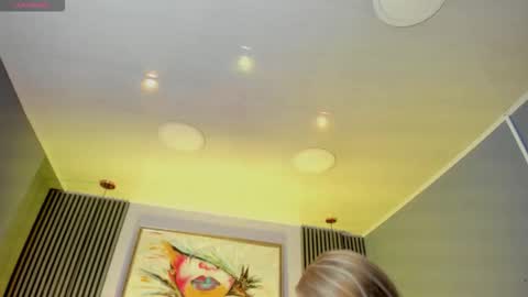 arisunshine77 online show from March 29, 7:30 am