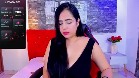 ARITH SANDOVAL online show from October 4, 6:39 pm