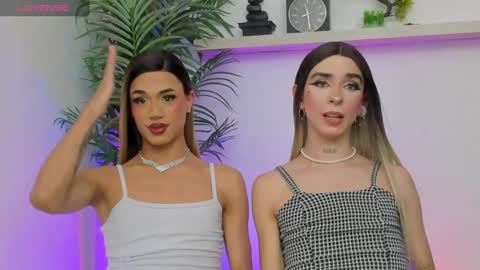   Nice to meet you  thumb up me please its important I  LOOK MY BIO DOWN online show from December 28, 2:42 pm