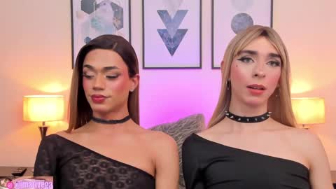   Nice to meet you  thumb up me please its important I  LOOK MY BIO DOWN online show from January 15, 5:40 am