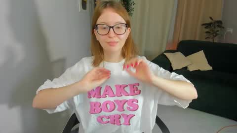 Snapshot of arizzzona_baby chatting on October 16, 5:52 am Arizona online show from October 16, 5:52 am