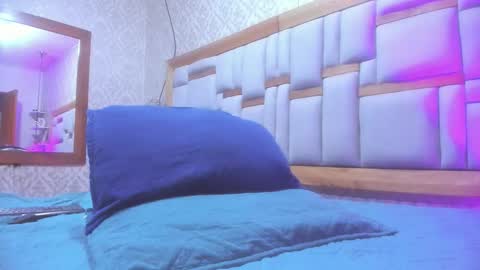 Arleth  online show from November 11, 3:06 am