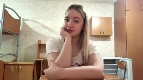 Kate online show from July 1, 7:43 am