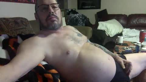 Snapshot of arley1966 chatting on March 2, 4:28 am arley1966 online show from March 2, 4:28 am