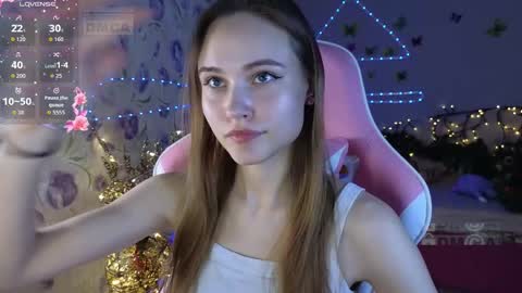 Snapshot of armurra chatting on February 18, 9:49 am armurra online show from February 18, 9:49 am