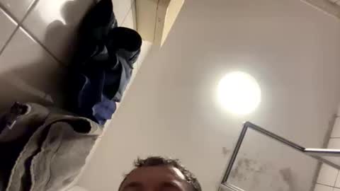 armyskater32 online show from November 2, 9:39 pm