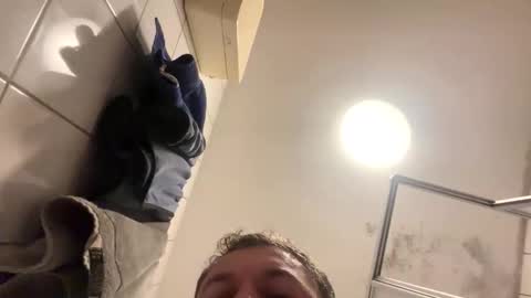 armyskater32 online show from November 8, 9:46 pm