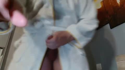 Matt Huge online show from October 31, 9:38 pm