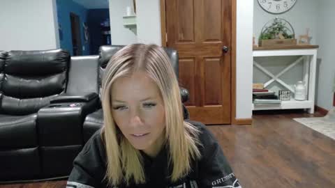 Samantha - Sammie online show from January 23, 1:35 pm