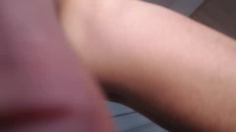 Snapshot of arniboysport chatting on December 23, 7:28 am Arni online show from December 23, 7:28 am