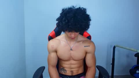 arnold black online show from September 23, 12:41 pm