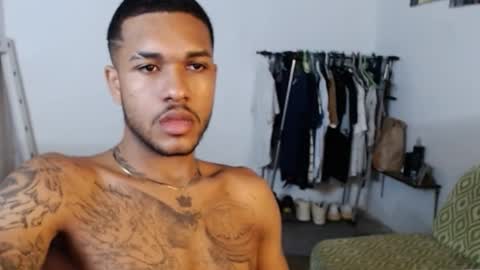 aron_7 online show from January 24, 2:39 am