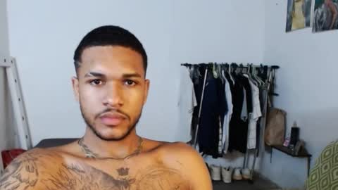 aron_7 online show from January 25, 6:45 am