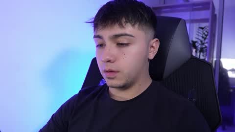 aron__cooper online show from February 6, 11:41 pm