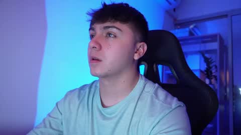 aron__cooper online show from April 14, 1:39 pm