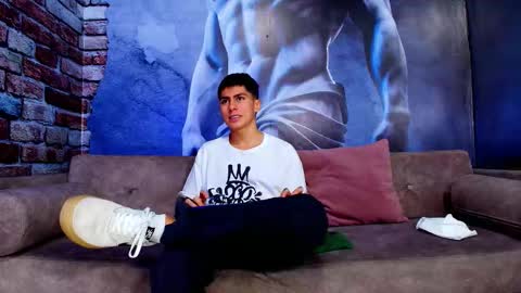 aron_pulse online show from March 13, 1:51 pm