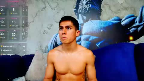 aron_pulse online show from April 18, 7:07 pm