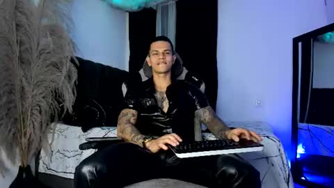 DarkMaster online show from July 18, 12:15 am