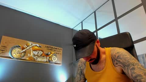 AronGrant online show from March 30, 9:43 am