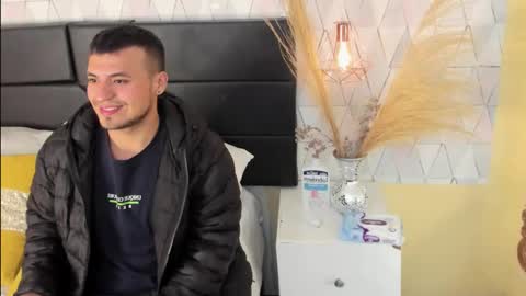 AronOlsen online show from February 28, 12:06 pm