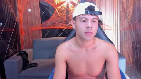 Snapshot of aroon_sexx21 chatting on October 30, 8:31 pm Aroon online show from October 30, 8:31 pm