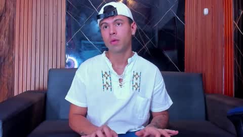 Snapshot of aroon_sexx21 chatting on November 3, 7:59 pm Aroon online show from November 3, 7:59 pm