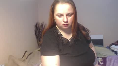 Snapshot of arriana98 chatting on April 1, 2:12 am Arriana online show from April 1, 2:12 am
