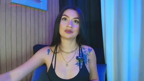    online show from November 3, 7:26 pm