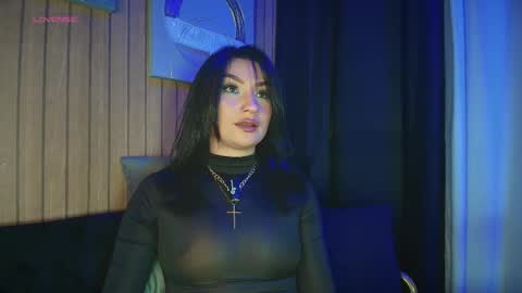    online show from November 28, 7:49 pm