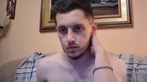 Snapshot of arromwilliam90 chatting on February 1, 8:02 am arromwilliam90 online show from February 1, 8:02 am