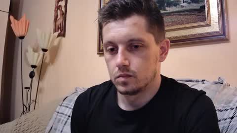 Snapshot of arromwilliam90 chatting on June 26, 11:42 pm arromwilliam90 online show from June 26, 11:42 pm