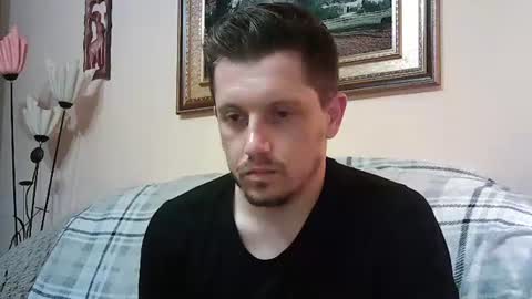 Snapshot of arromwilliam90 chatting on July 7, 6:47 am arromwilliam90 online show from July 7, 6:47 am